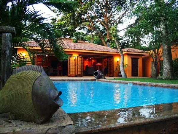 Majatalo Kwalucia Private Safari Retreat