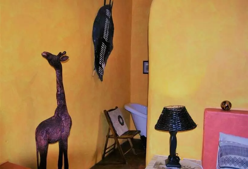 Majatalo Kwalucia Private Safari Retreat