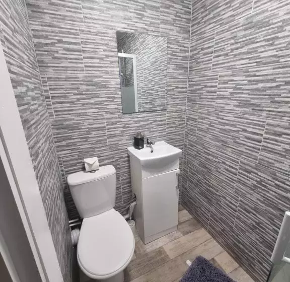 Majatalo Windsor House