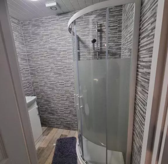 Majatalo Windsor House