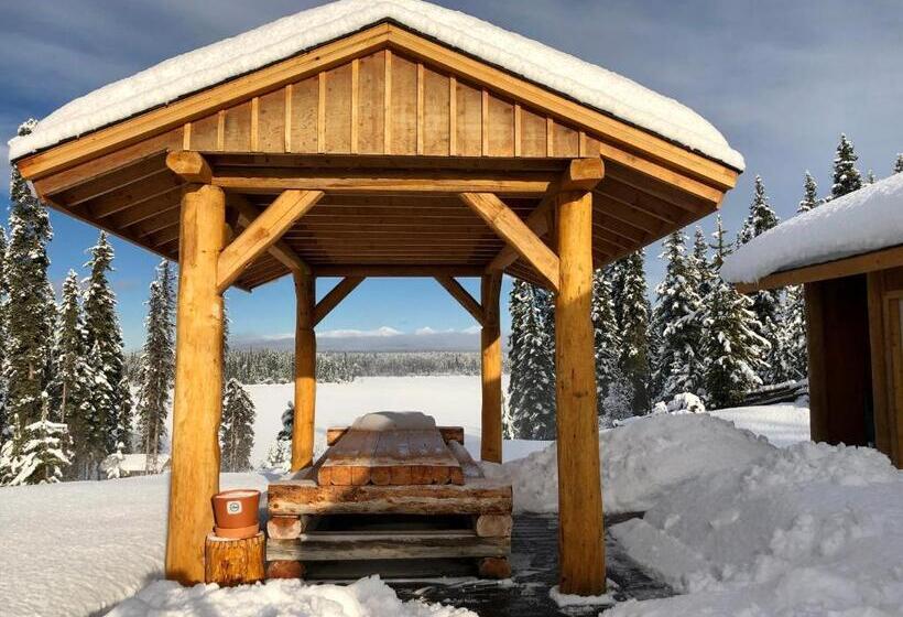 Resort Red Cariboo Apartments