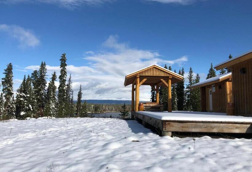 Resort Red Cariboo Apartments