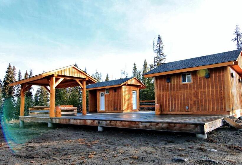 Resort Red Cariboo Apartments