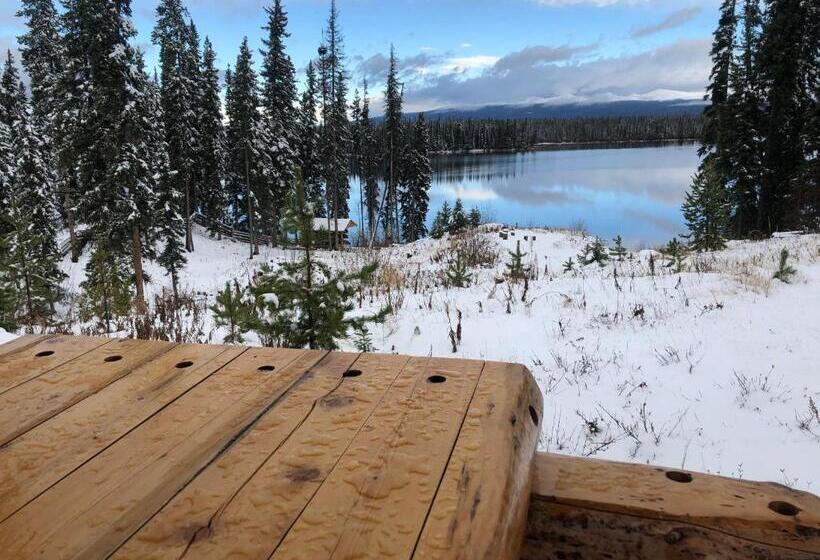 Resort Red Cariboo Apartments