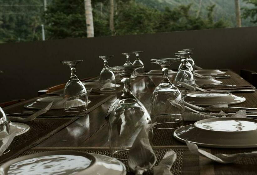 Tongatok Cliff Resort