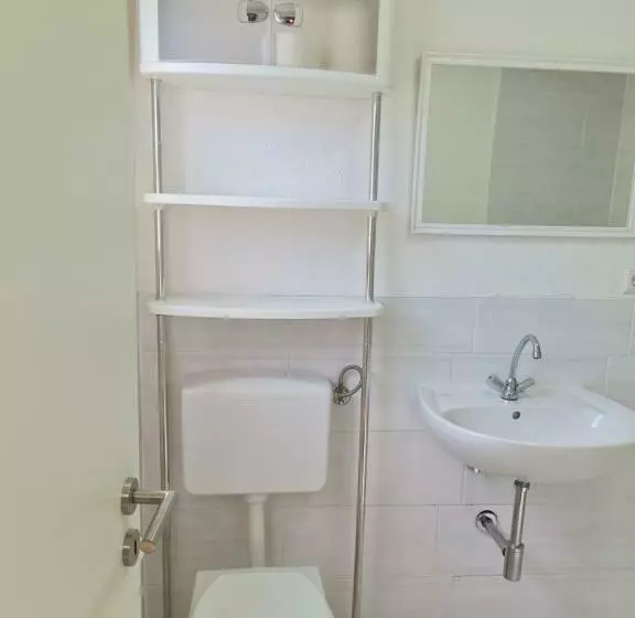 Retkeilymaja Haupt 3