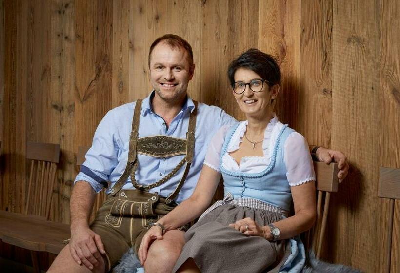 ベッドアンドブレックファースト Berglodge Grossarl