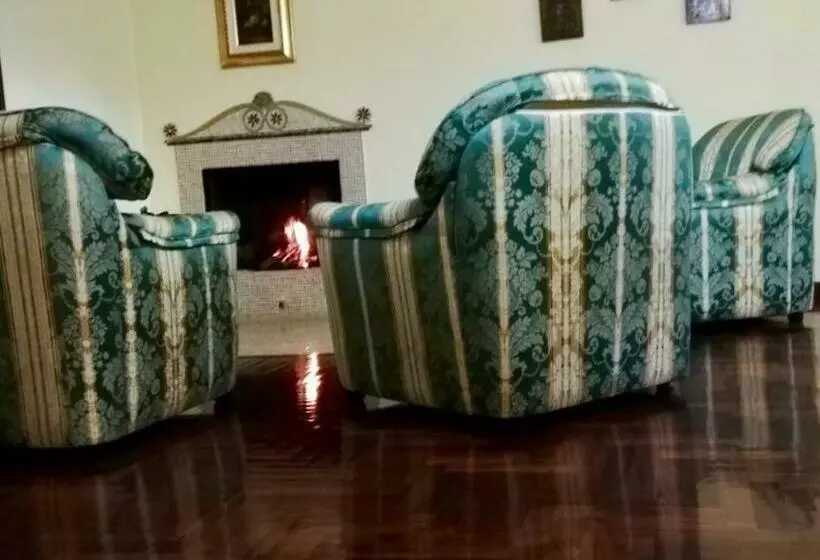 ベッドアンドブレックファースト Villa Luisa