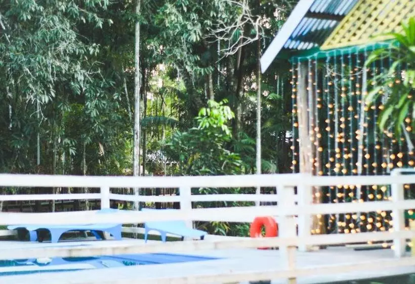 ホテル Caboclos House Eco Lodge