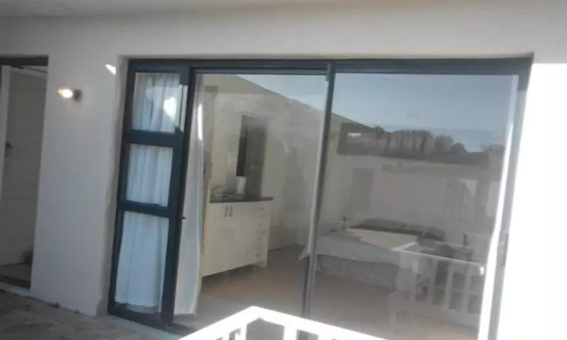 Majatalo Blouberg Beach Retreat