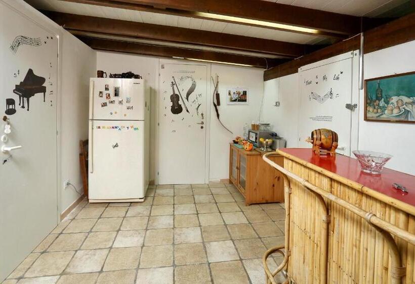 پانسیون Music House Alle Grotte