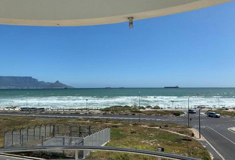 Pensjonat Oceansnest Guest House