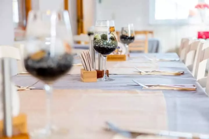 Majatalo Taverna Unik