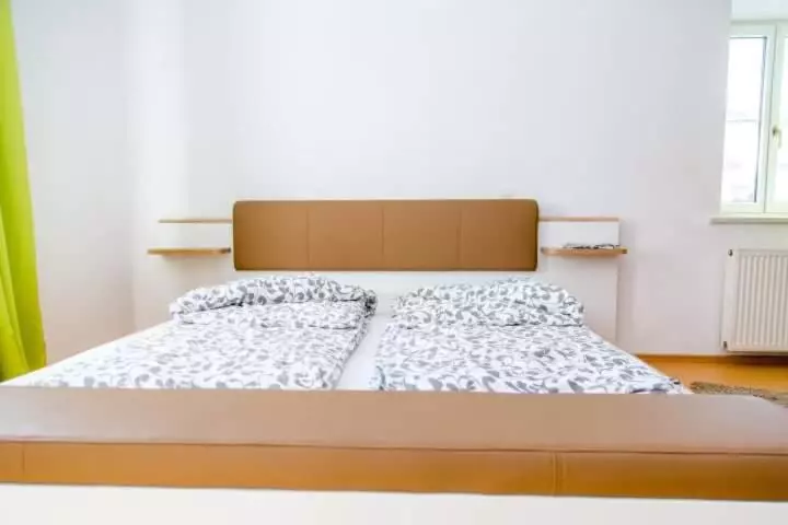 Majatalo Taverna Unik