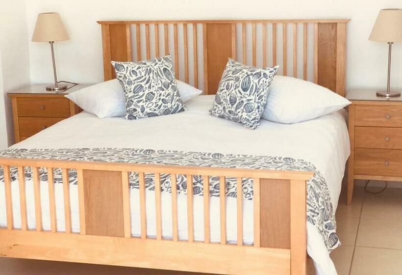 Villa Elia Bed And Breakfast