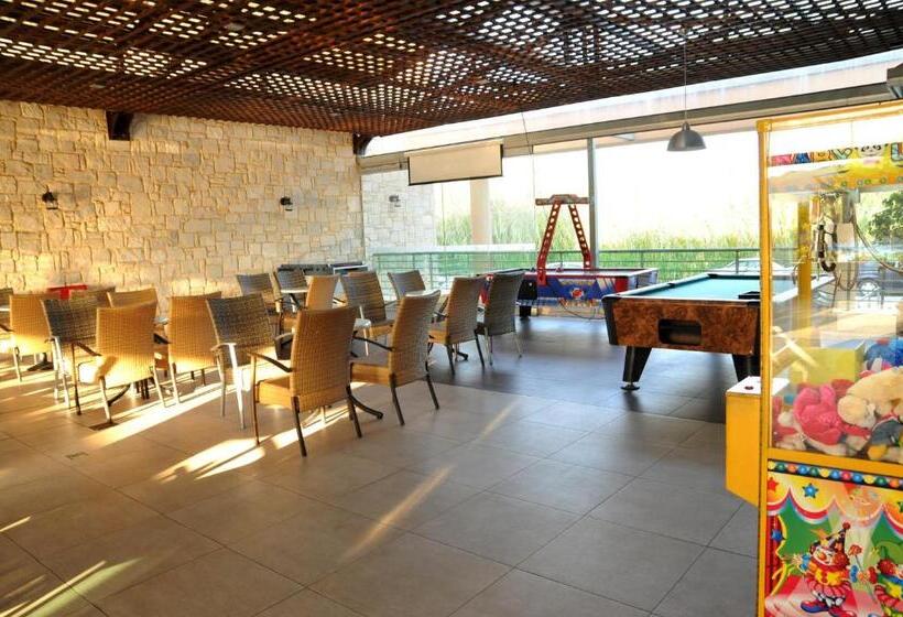 Chrispy Waterpark Resort