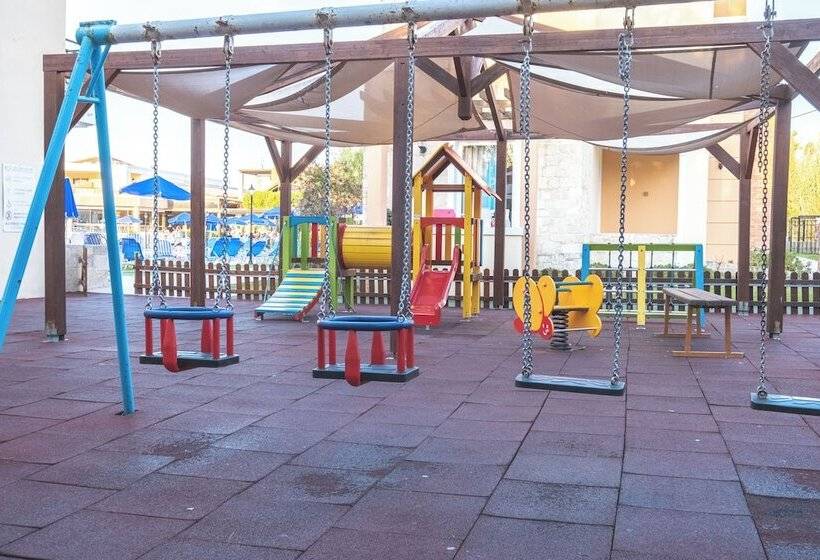 Chrispy Waterpark Resort