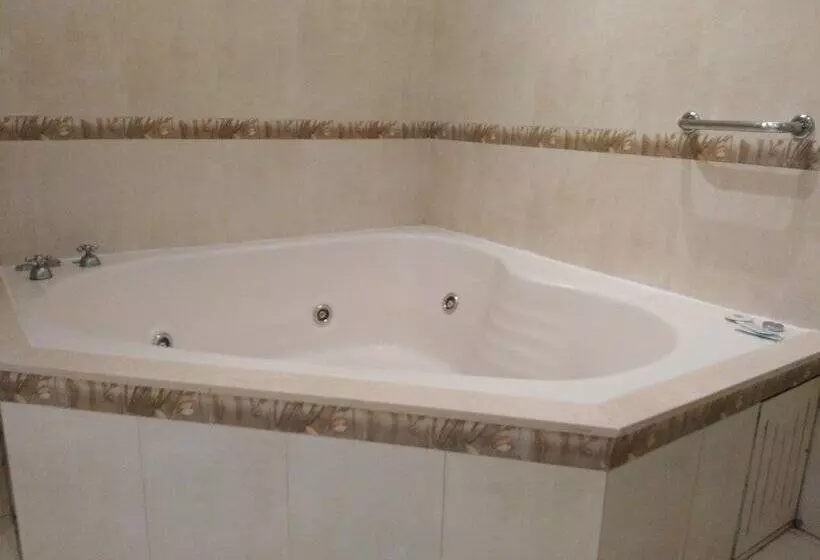 Отель A&b Internacional