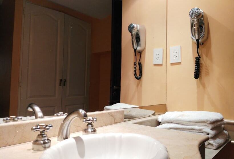 هتل A&b Internacional