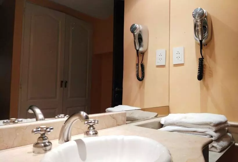 Отель A&b Internacional