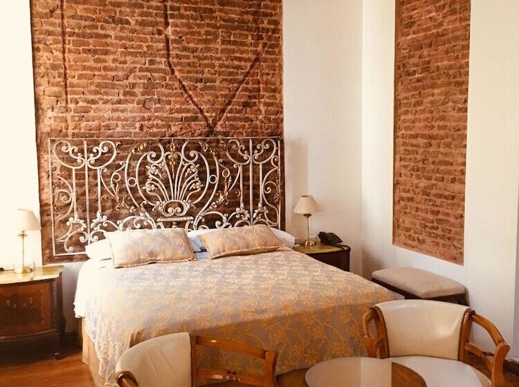 هتل A&b Internacional