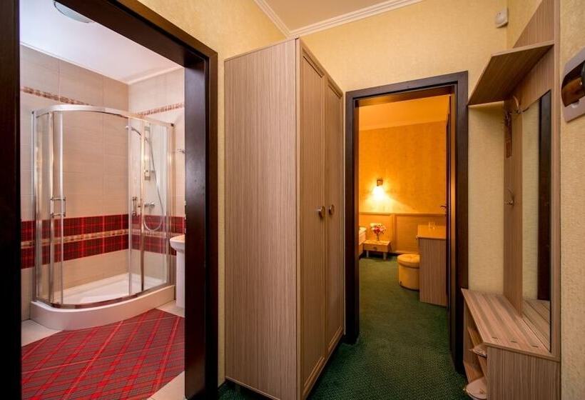 فندق Buhta Vikingiv