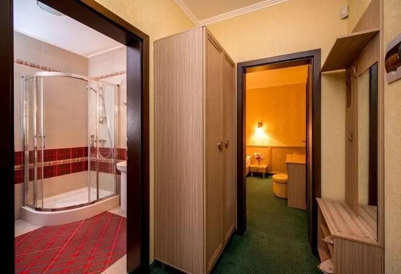 فندق Buhta Vikingiv