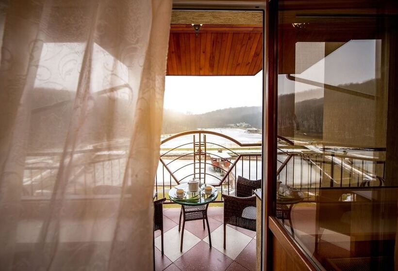 فندق Buhta Vikingiv