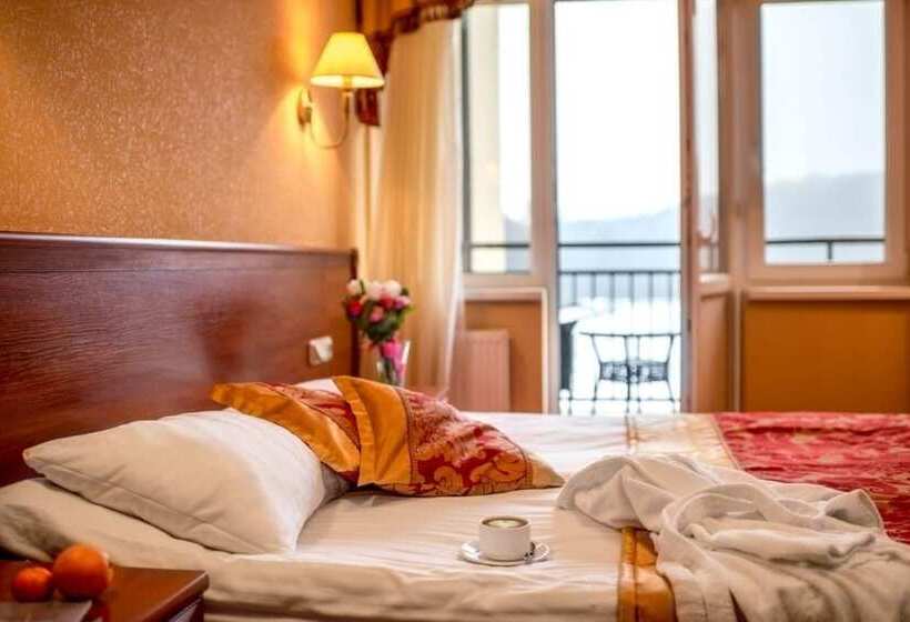 فندق Buhta Vikingiv