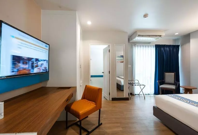 ホテル Days Inn By Wyndham Patong Beach