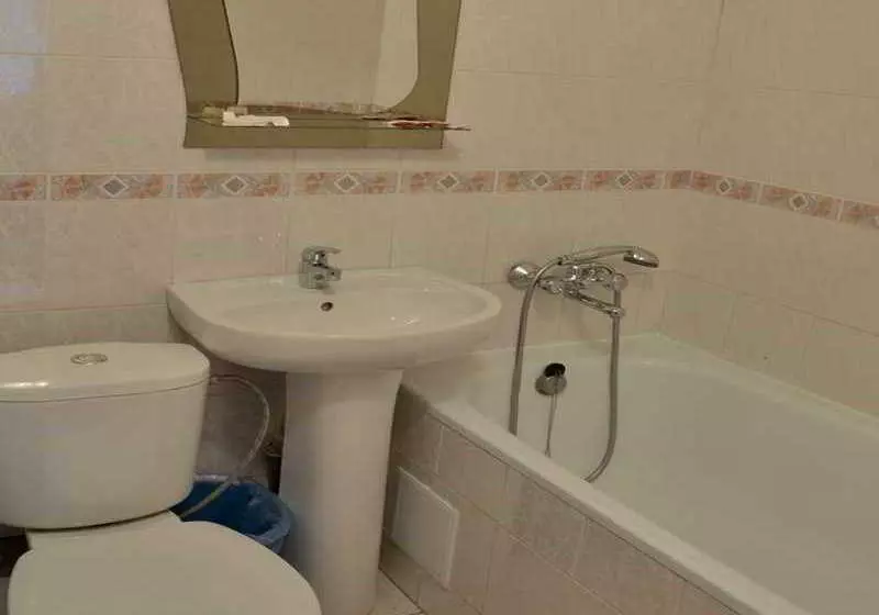 Szálloda Ekos Vozzednannya Av.