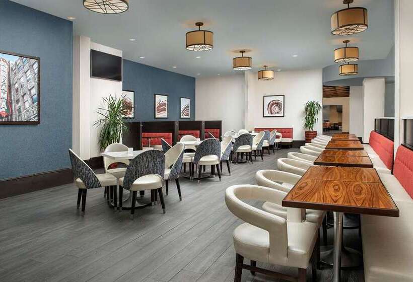 ホテル Embassy Suites By Hilton Birmingham Hoover