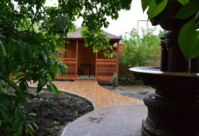 בית מלון כפרי Gold Jin