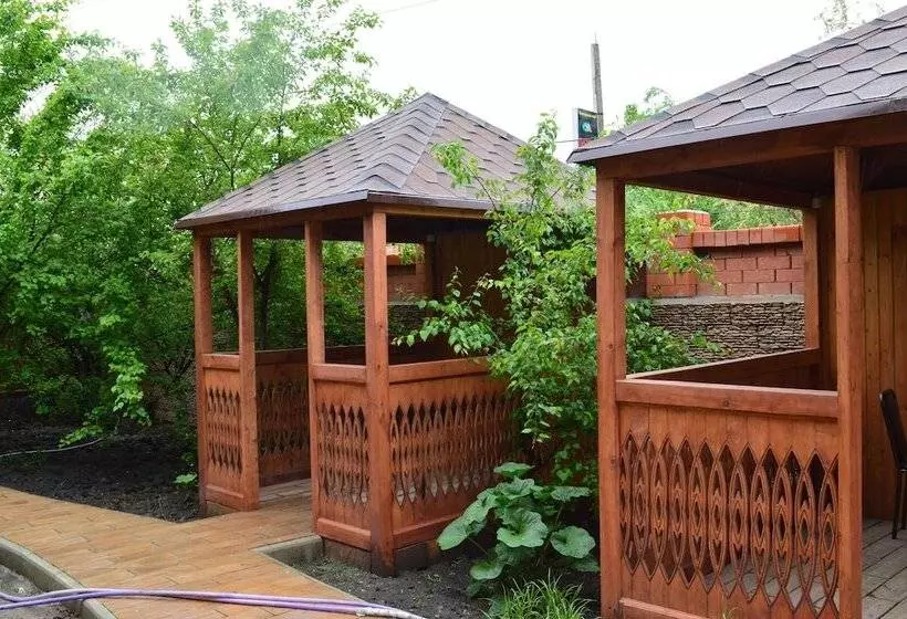 בית מלון כפרי Gold Jin