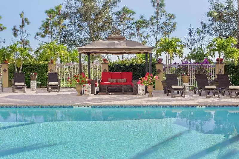 호텔 Hampton Inn & Suites Wellington