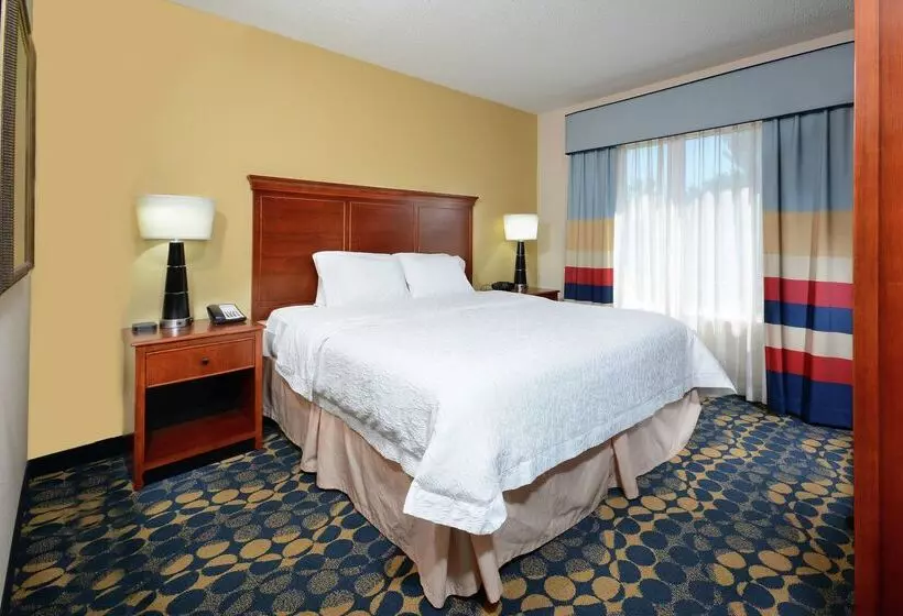 호텔 Hampton Inn & Suites Huntersville