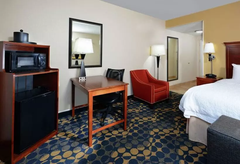 호텔 Hampton Inn & Suites Huntersville