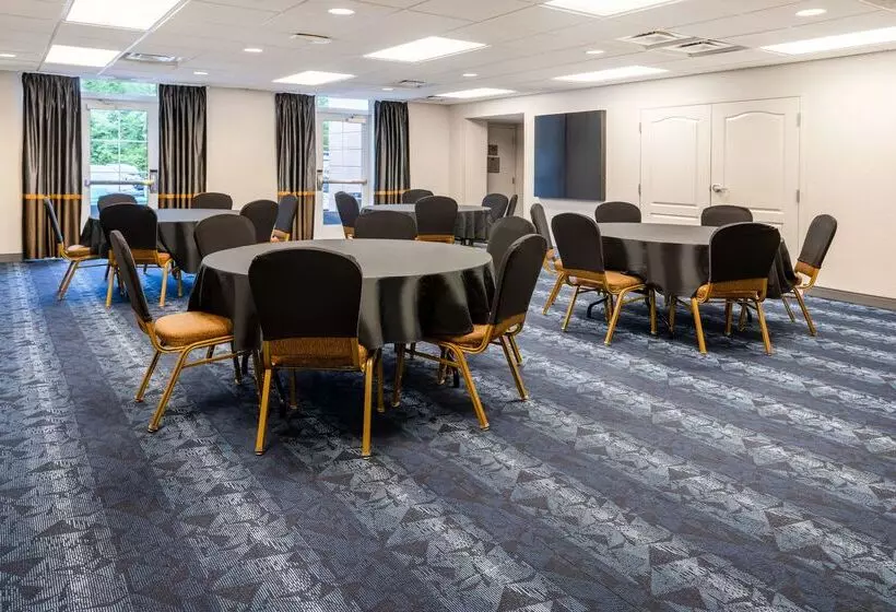 Hotel Homewood Suites By Hilton Rochester/greece, Ny