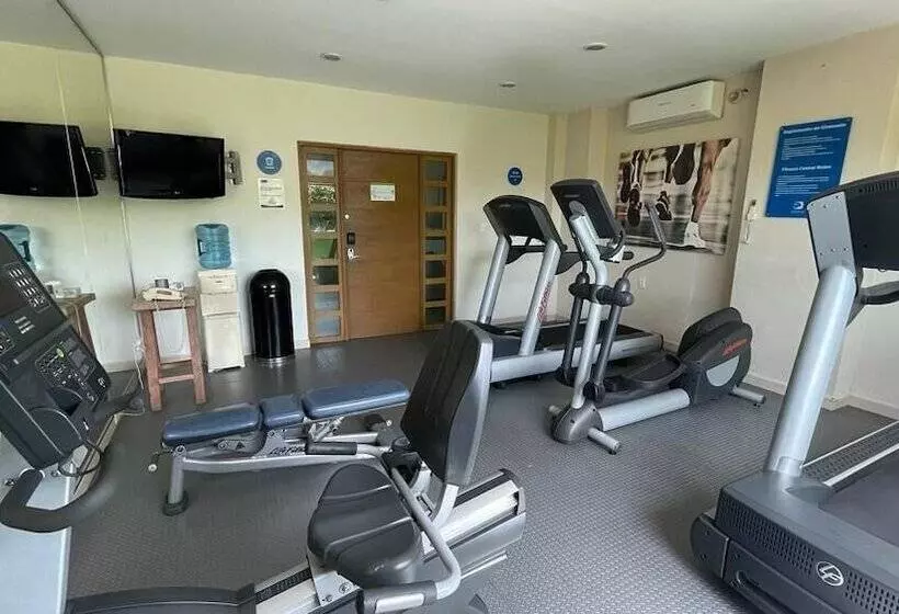 Отель La Venta Inn Villahermosa