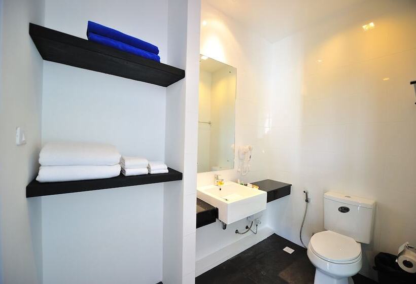 فندق Lae Lay Suites