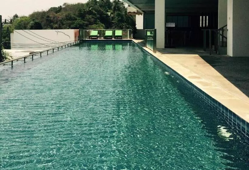 فندق Lae Lay Suites