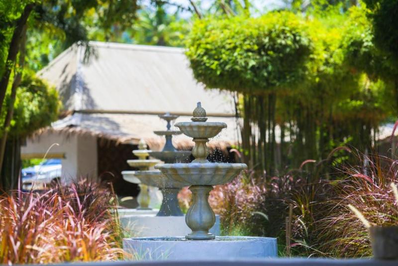 בית מלון כפרי Lime N Soda Beachfront Resort