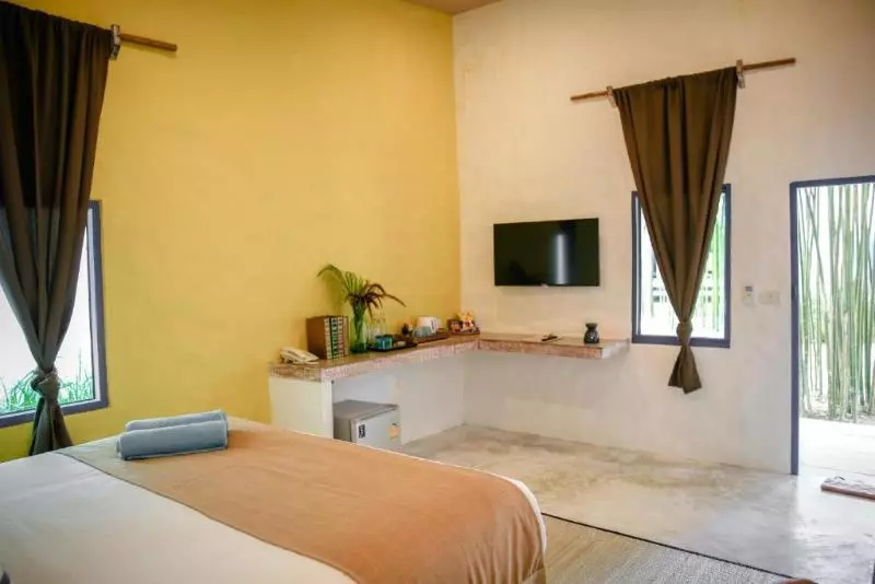 בית מלון כפרי Lime N Soda Beachfront Resort