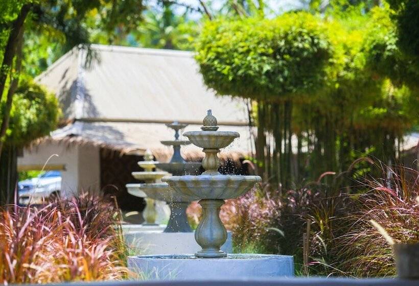 בית מלון כפרי Lime N Soda Beachfront Resort