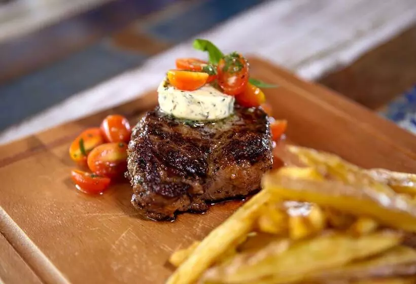 בית מלון כפרי Lime N Soda Beachfront Resort