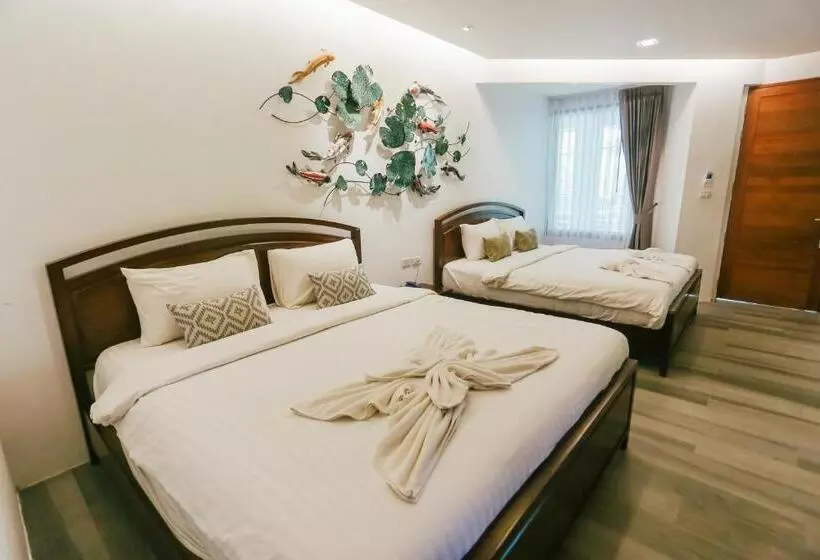 Otel Phranang Place  Sha Extra