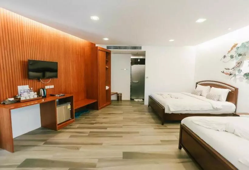 Otel Phranang Place  Sha Extra