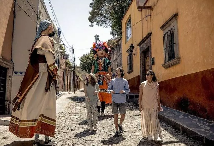 هتل Rosewood San Miguel De Allende