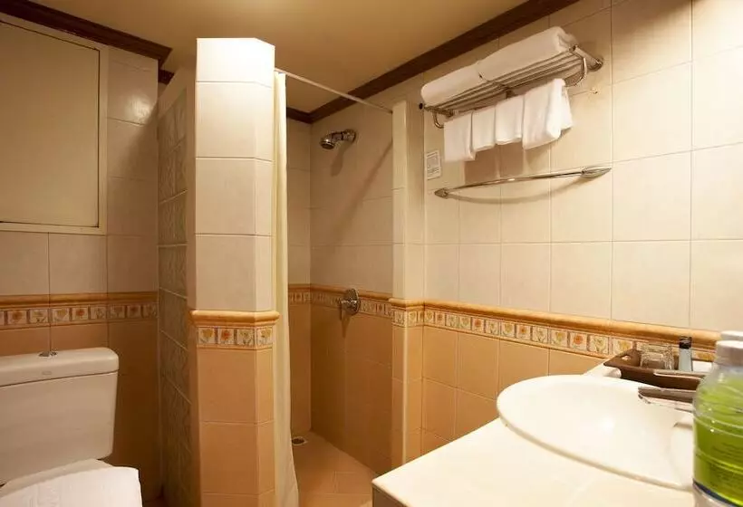 Safari Beach Hotel   Sha Extra Plus