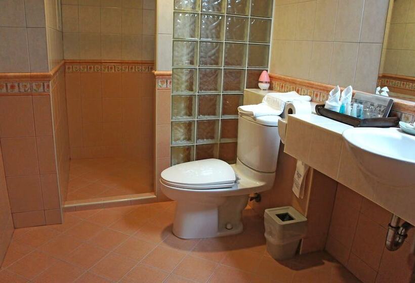 Safari Beach Hotel   Sha Extra Plus